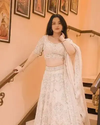 Escort Jamui